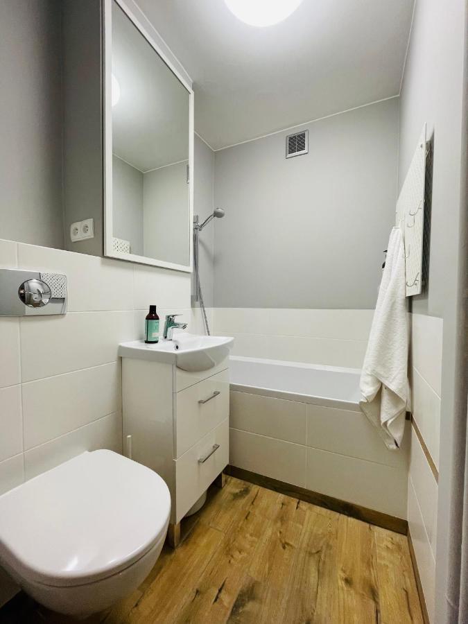 Chmielna Apartment Варшава Екстериор снимка